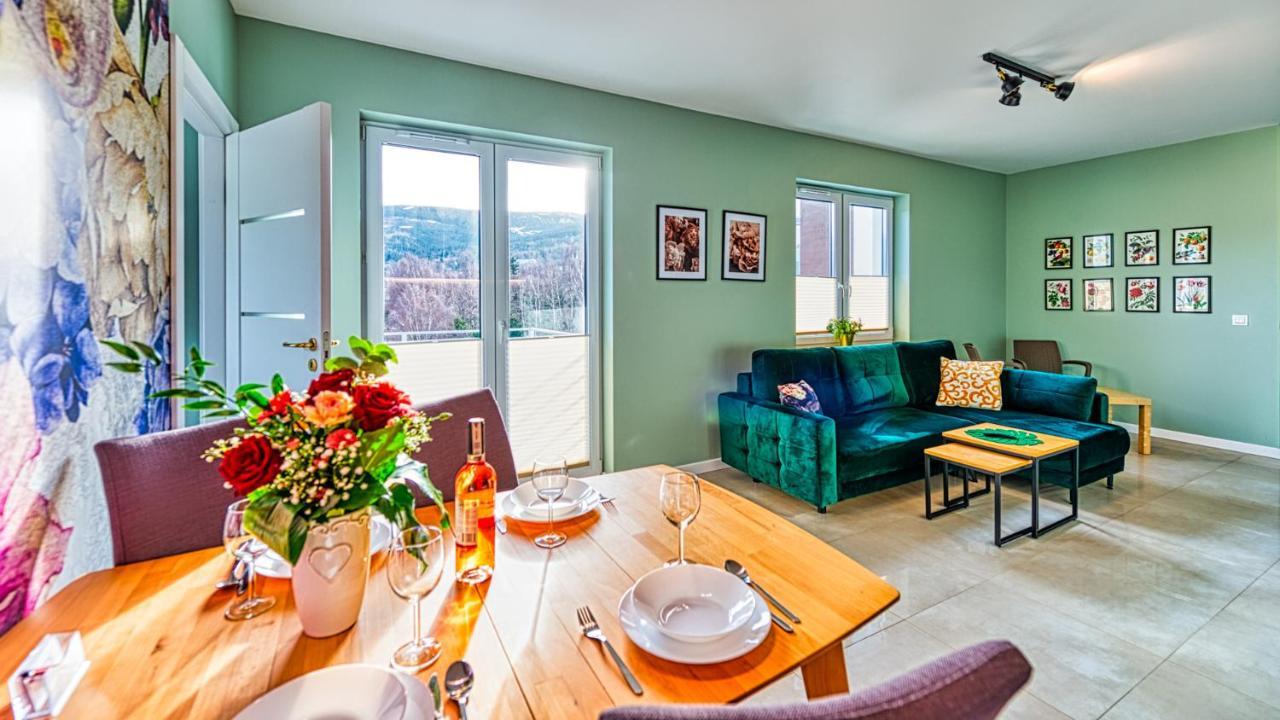 Apartament Kwiatowy - 5D Apartamenty Świeradów-Zdrój 外观 照片