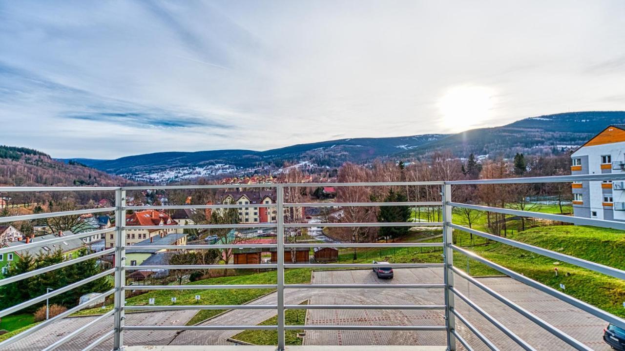 Apartament Kwiatowy - 5D Apartamenty Świeradów-Zdrój 外观 照片